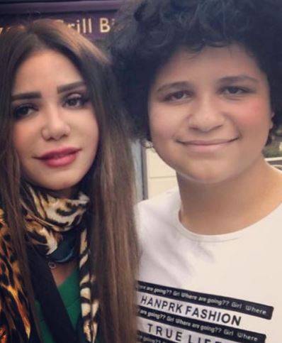 إبن إيناس عزالدين يحتاج لجراحة جديدة وحالته خطرة