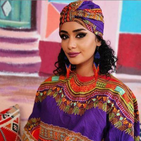 الموت يُفجع نانسي صلاح بوالدتها