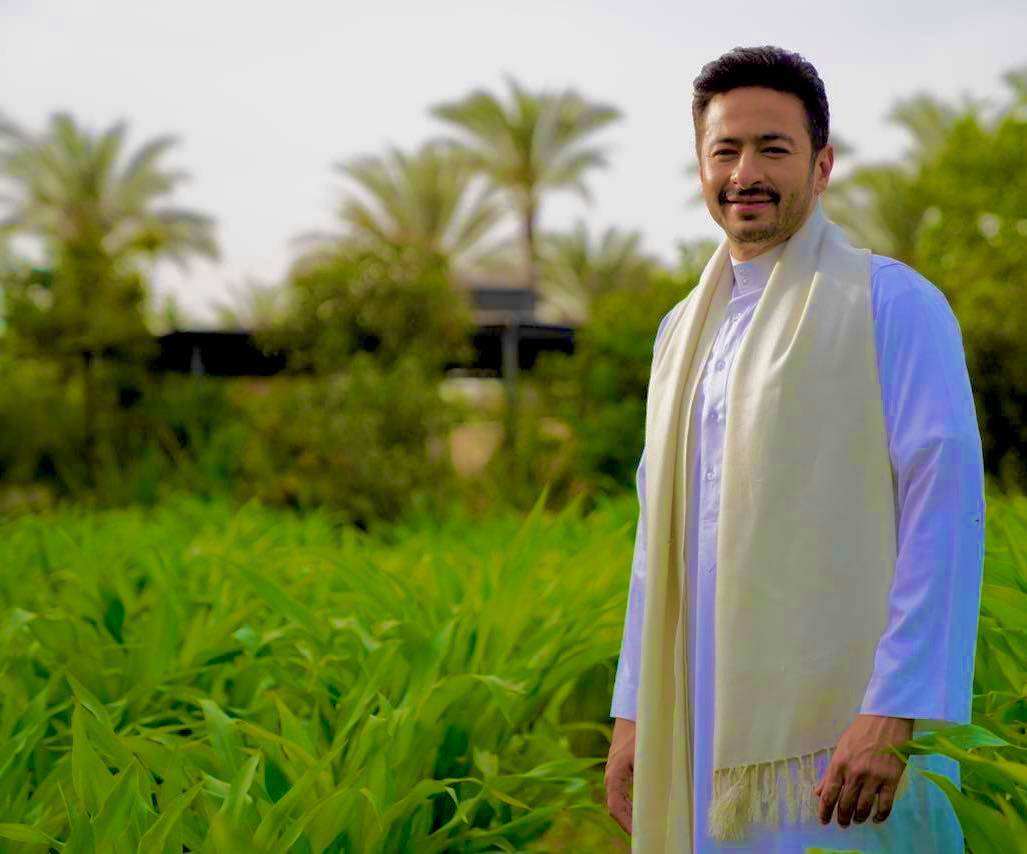 طلب غريب من حمادة هلال يُشعل مواقع التواصل