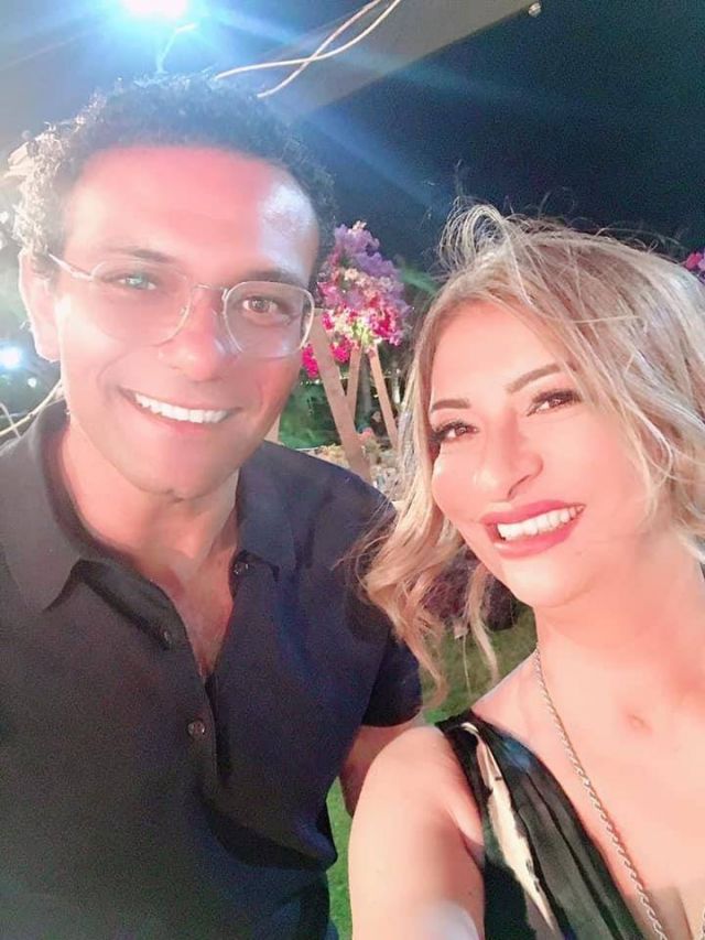 آسر ياسين وزوجته في حفل زفاف محمد فراج وبسنت شوقي