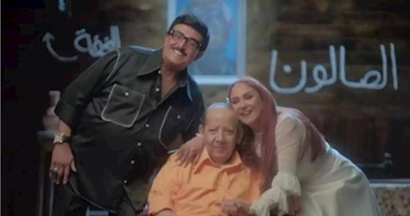 فيديو نادر - عراف يتنبأ بنجومية دنيا وإيمي سمير غانم ومرض جورج سيدهم!