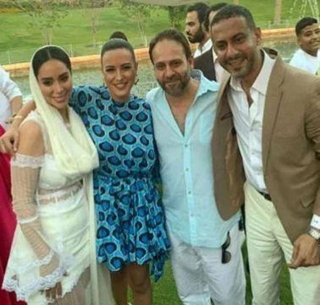 ريهام عبد الغفور وزوجها مع محمد فراج وبسنت شوقي