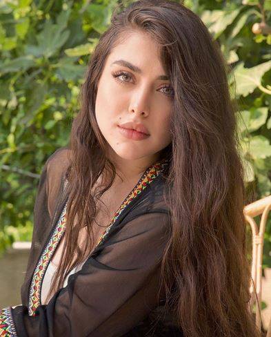 بالصور - هيا مرعشلي تحتفل بميلادها بأجواء رومانسية... وهذا عمرها الحقيقي