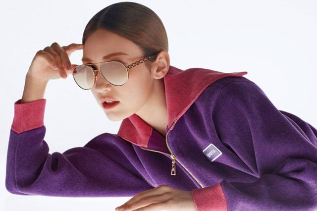 Metal pilot sunglasses