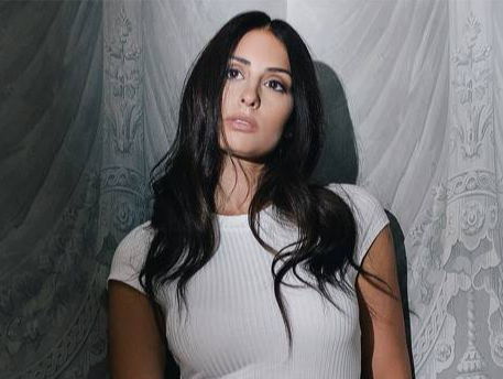 هبة طوجي تكشف حملها وجنس جنينها