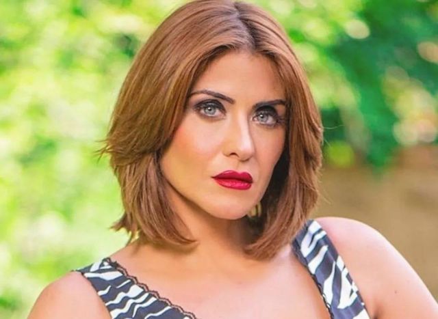 بالفيديو - هيدي كرم تردّ على منتقدي طرافتها مع ابنها: 