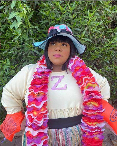 شيماء سيف تسخر من نفسها بهاشتاغ 