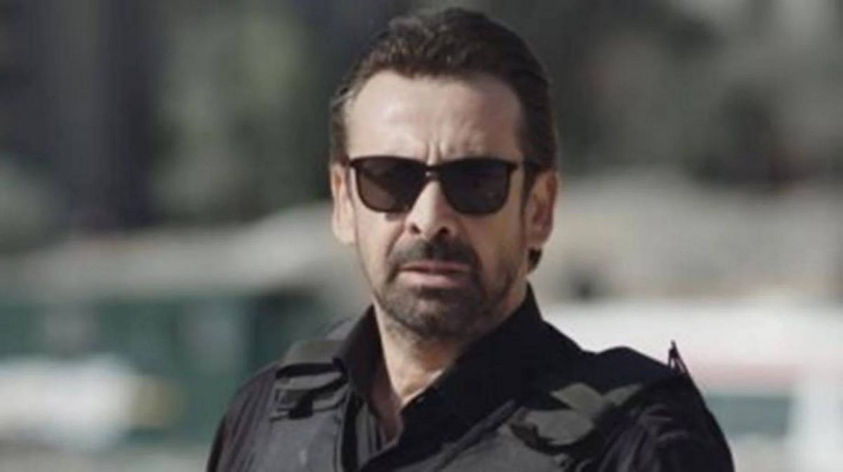 بالفيديو - كريم عبد العزيز يروّج لفيلمه الجديد بطريقة طريفة