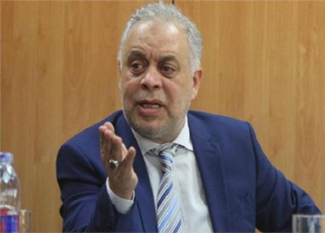 أشرف زكي يكشف موقف نقابة الممثلين من أزمة سميرة عبد العزيز ومحمد رمضان
