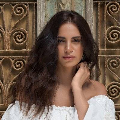 أخيراً آمال ماهر تكشف سر اعتزالها