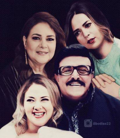 رسائل حب من إيمي ودنيا سمير غانم لوالدهما في 