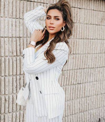 بالصور - هكذا تبدو الفاشينيستا خلود من دون مكياج