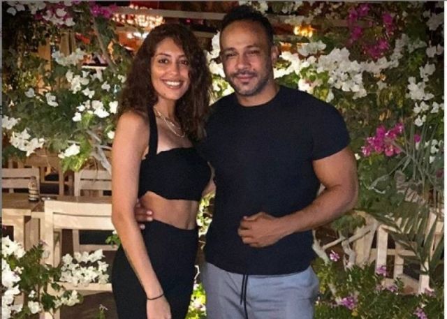 خطيبة محمد عطية تعلن انفصالها وتحذف صوره