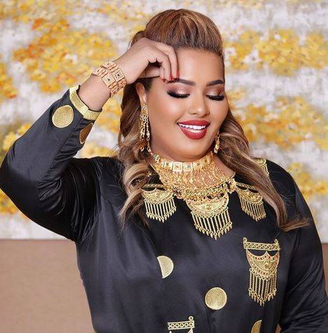 ​بالفيديو - هيا الشعيبي تروي معاناتها مع إحتراق ابنتها.. ورسالة غامضة