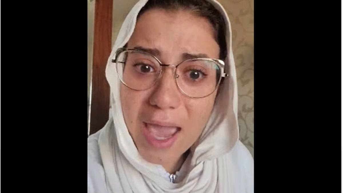 بالفيديو - بعد أزمة البوركيني.. هبة قطب تكشف تعرض ابنتها لحادث سيارة