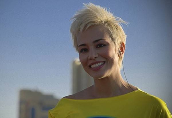 بالفيديو - سلمى غزالي تحظّر منتقدي 