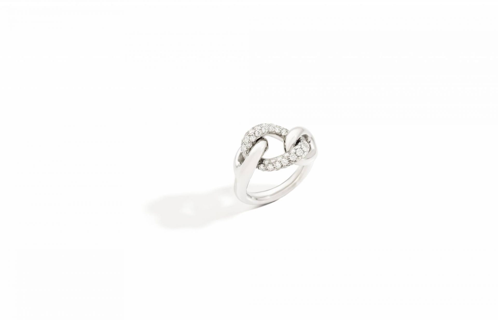 CATENE ring in white gold with white diamonds by Pomellato