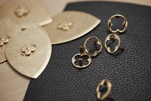 LV CAPUCINES 051 v4 horizon