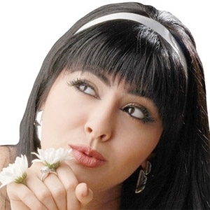 الممثلة مريم حسين خادمة