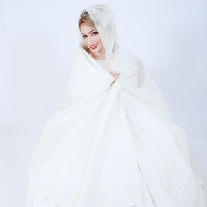 هبة جمال في أول ظهور بعد الزواج...