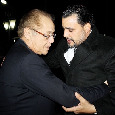 النجوم يساندون مجدي كامل...