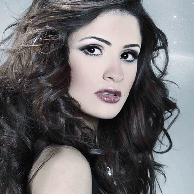 نسرين إمام تتلقى دروساً خاصة في اللهجة الريفية