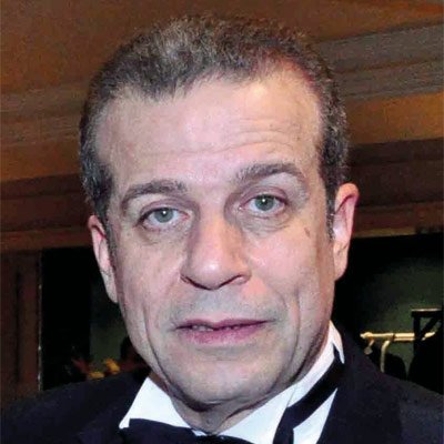 تأجيل 'صفقة' شريف منير