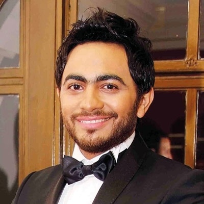 تامر حسني يؤجل ألبومه