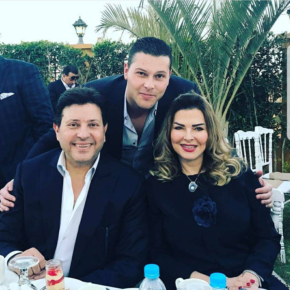 أول تعليق من زوجة هاني شاكر عن حالته الصحية