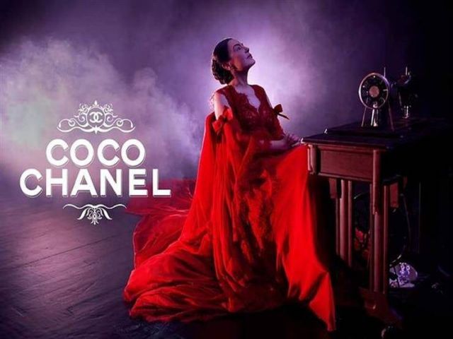 بعد تغزّله بها... رسالة من شريهان الى محمد حماقي