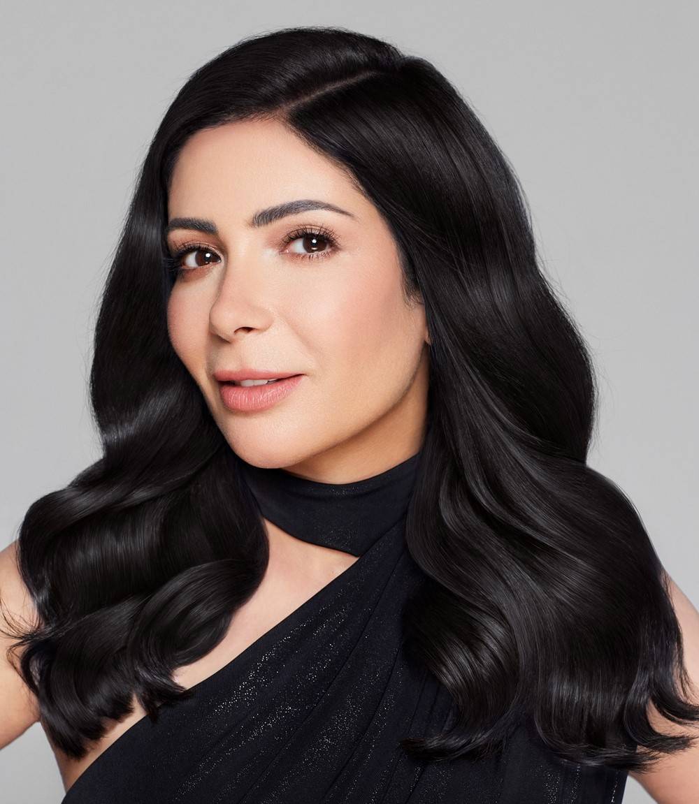 منى زكي تكشف طريقتها في التخلّص من التوتر والاكتئاب