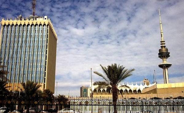 الكويت - التحقيق مع فريق برنامج أظهر شخصية النبي إبراهيم