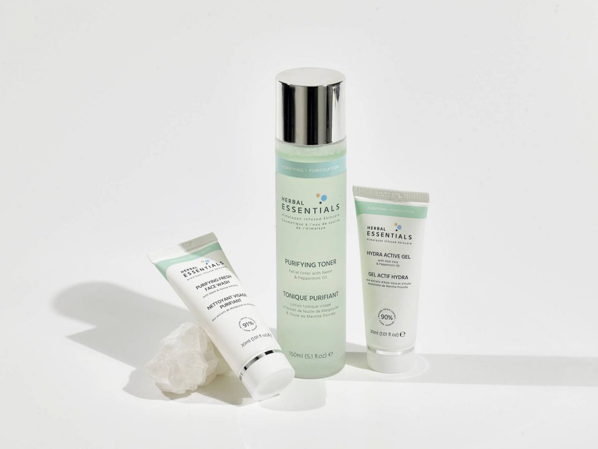 3 عناصر أساسية للعناية ببشرتك الدهنية