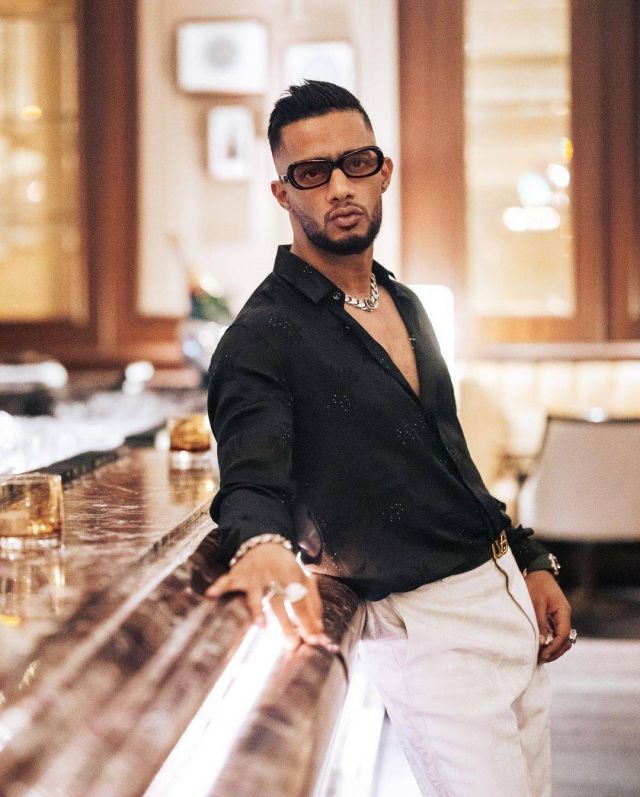 محمد رمضان يردّ على هاني شاكر: 