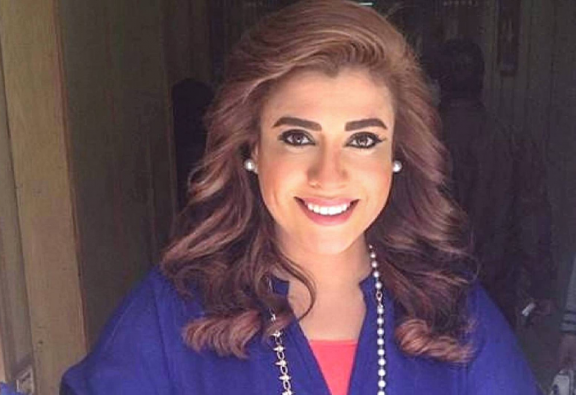 نشوى مصطفى لأحد متابعيها: 