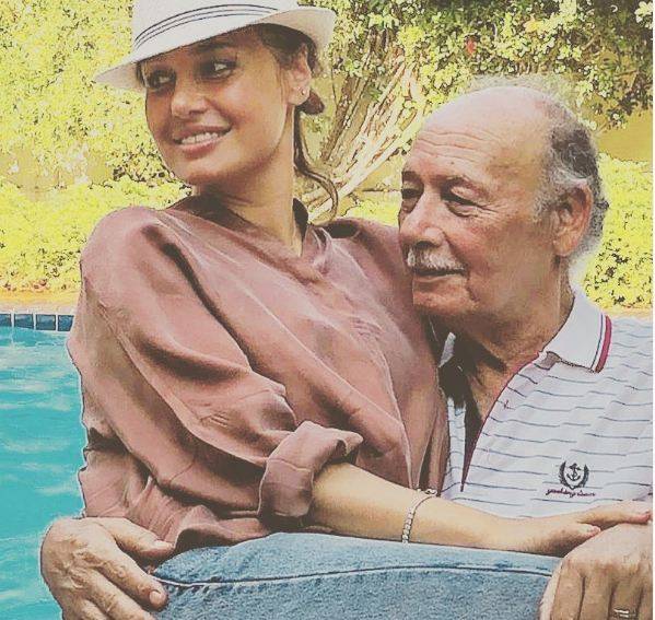 والد حلا شيحة يهاجم ابنته: 