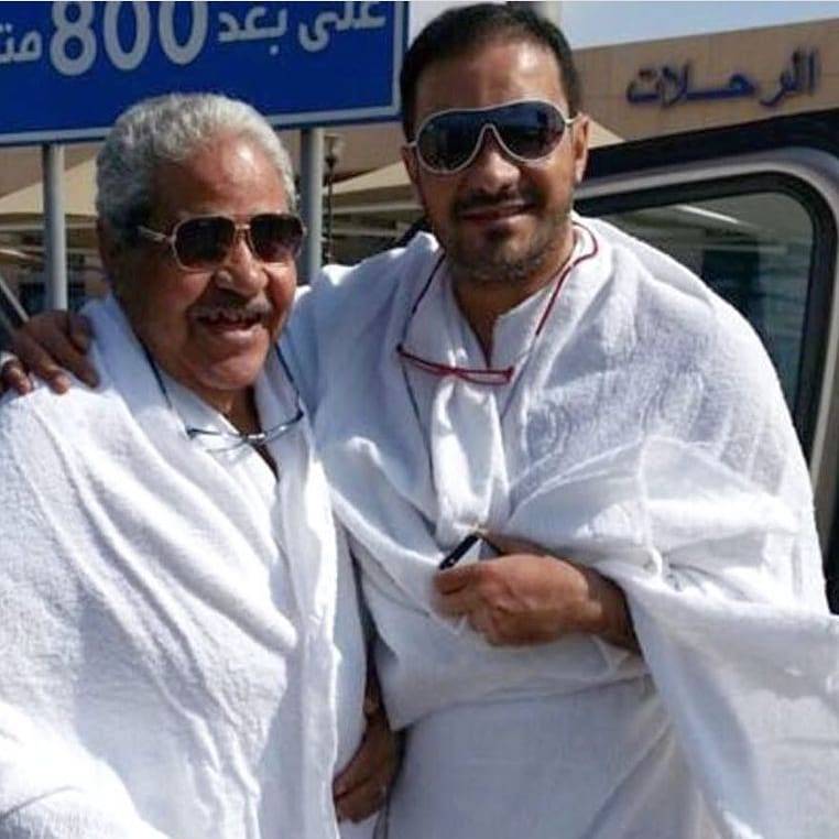 كلمات مؤثرة من محمد رجب بعد وفاة والده