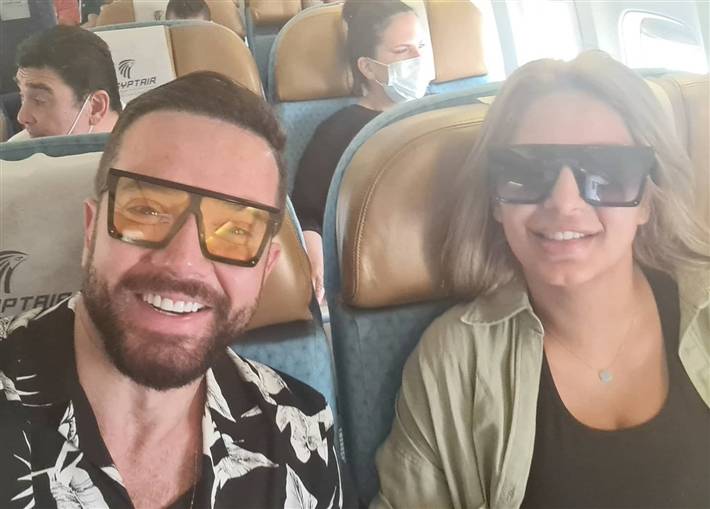 تامر شلتوت يكشف حقيقة علاقته بمي حلمي