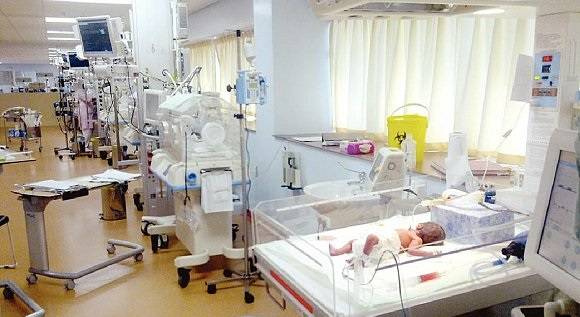 بالصور - نجمان مصريان يرزقان بطفلتين في اليوم نفسه ويختاران هذين الإسمين