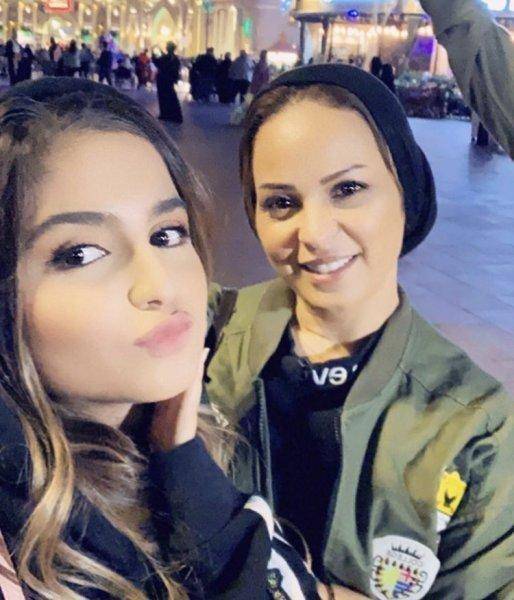 منى السابر تفاجئ الجميع بما قالته عن قضيتها مع ابنتها حلا الترك