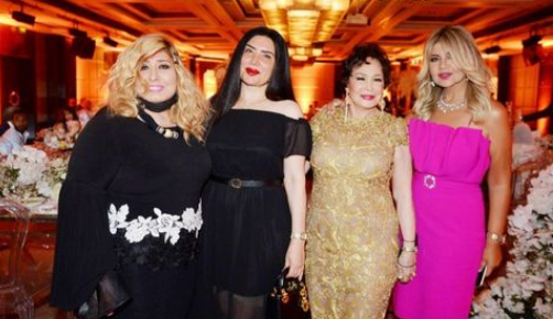 بالفيديو - لبلبة وإلهام شاهين وعبير صبري يرقصن... وسهير رمزي تقرع 