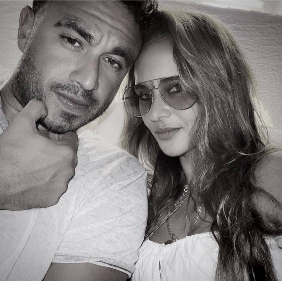 الصور الأولى من خطوبة نيللي كريم مع عريسها... والزواج خلال أيام