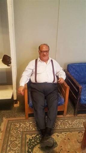 النجم صلاح عبد الله