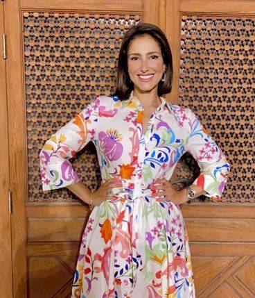 بالصور - حنان مطاوع تلهو مع إبنتها كالأطفال.. شاهدوا كم كبرت