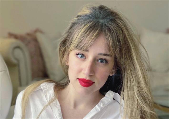 فرح الزاهد: 