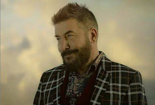 عابد فهد يوضح سبب تغيّر ملامحه في الفترة الأخيرة