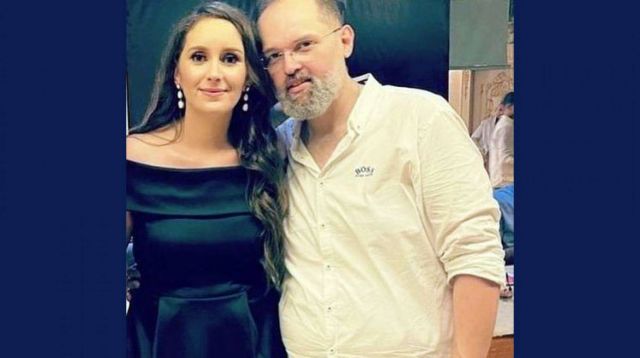 محمد محمود عبد العزيز وخطيبته