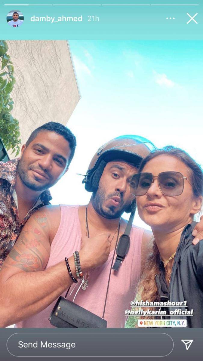 الصورة الأولى من شهر عسل نيللي كريم في نيويورك