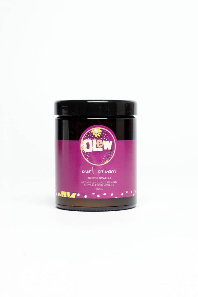 كريم التجعد: لتجاعيد صحية وواضحة