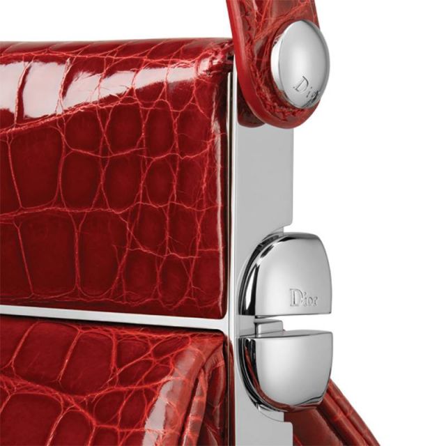 حقيبة ديور بايب